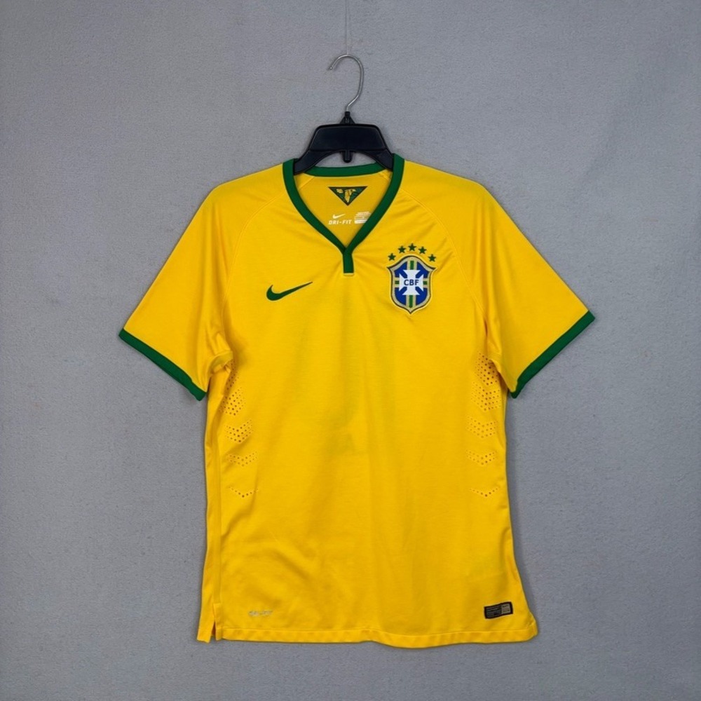 Nike Brazil Soccer Jersey Mens Large Yellow BLAIR 10 CBF National Team Sports